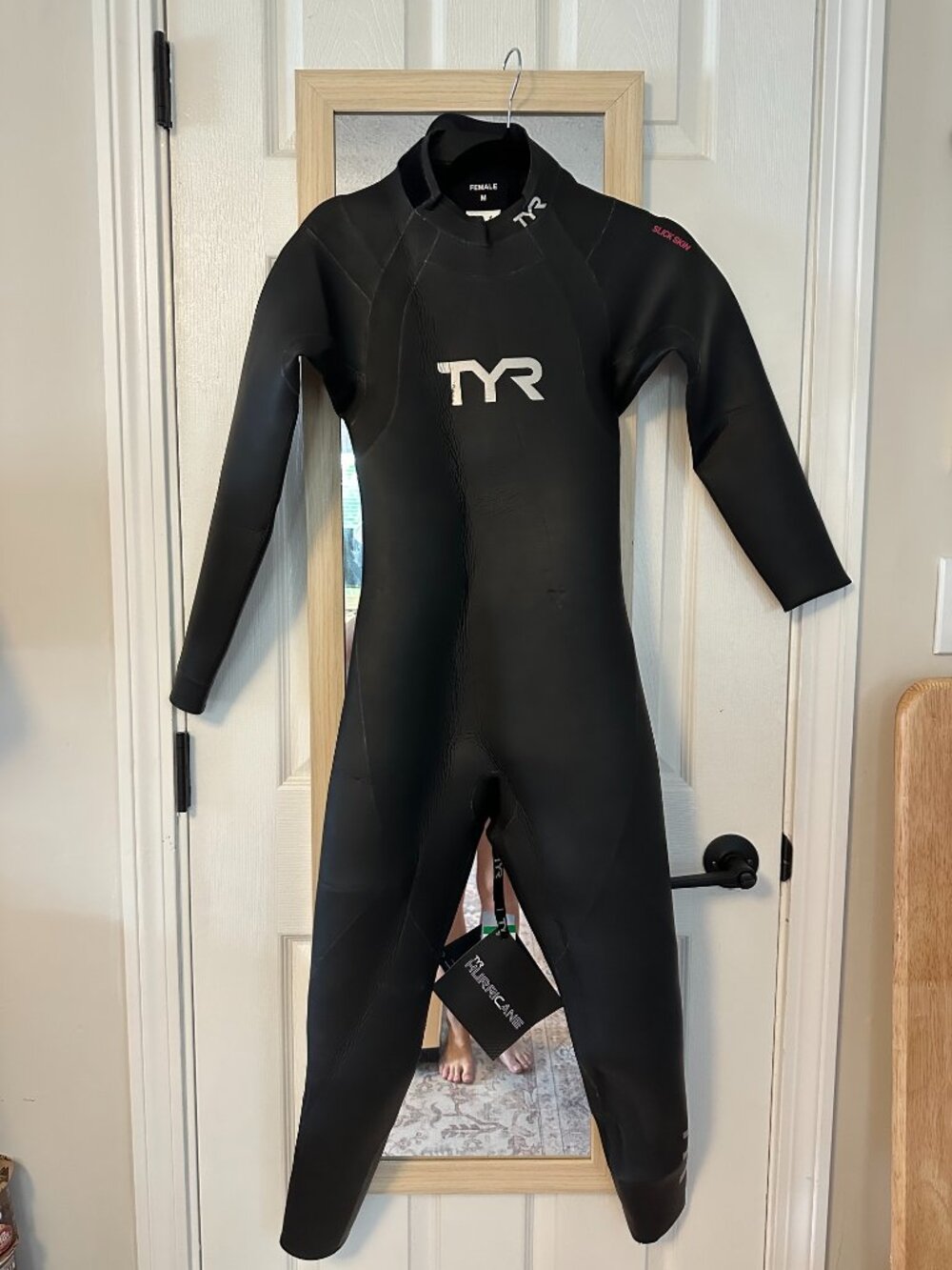 TYR Women's Wetsuit (Medium)